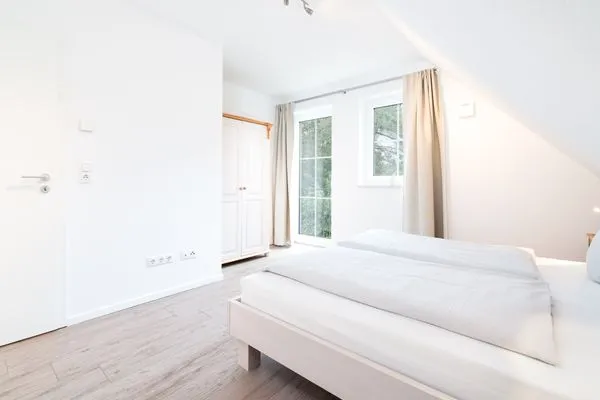   Land Idyll Warnsdorf - Ferienwohnung "Gelb"