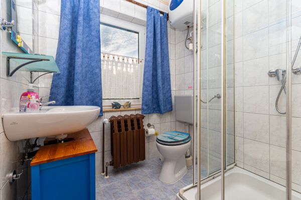  Am Bodden Krapp´s - Apartment Wieck - Badezimmer