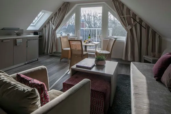 Wohnzimmer/Sofa  Gästehaus Orion - Wohnung 12