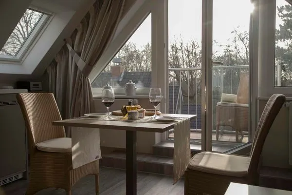 Esstisch  Gästehaus Orion - Wohnung 12