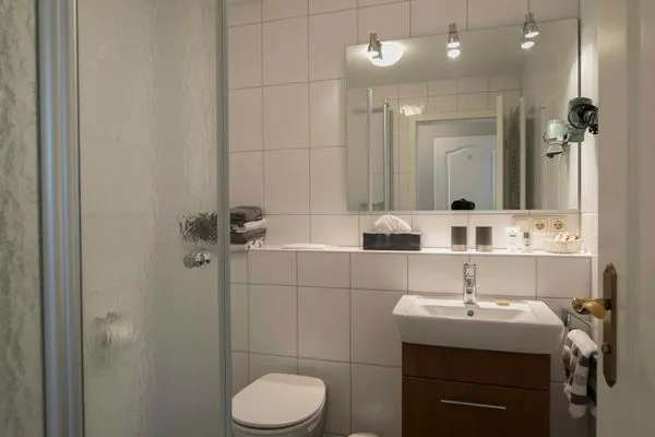 Badezimmer  Gästehaus Orion - Wohnung 14