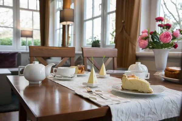 Esstisch  Gästehaus Orion - Wohnung 14