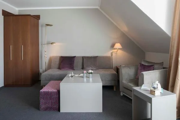 Wohnzimmer/Sofa  Gästehaus Orion - Wohnung 3