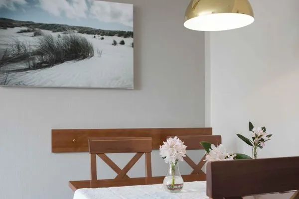 Esstisch  Gästehaus Orion - Wohnung 4