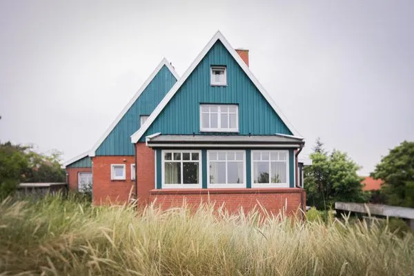 Haus von Straßenansicht Ferienhaus Pirola - Erdgeschoss