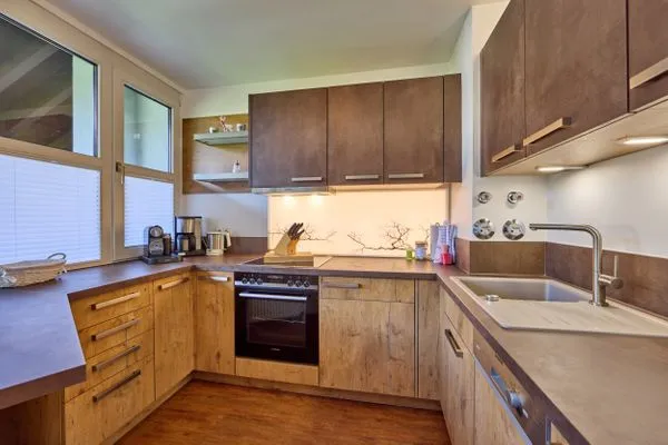 Küche / Küchenzeile  Platzhirsch