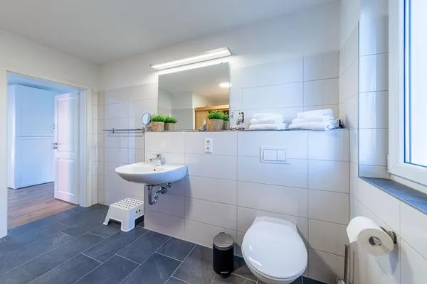Ferienwohnung Merlin Nest Röbel/Müritz - Badezimmer  Merlin Nest