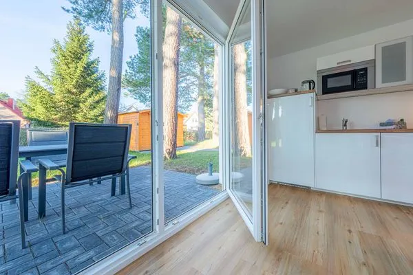 Ferienwohnung Merlin Nest Röbel/Müritz - große Terrasse mit Garten  Merlin Nest