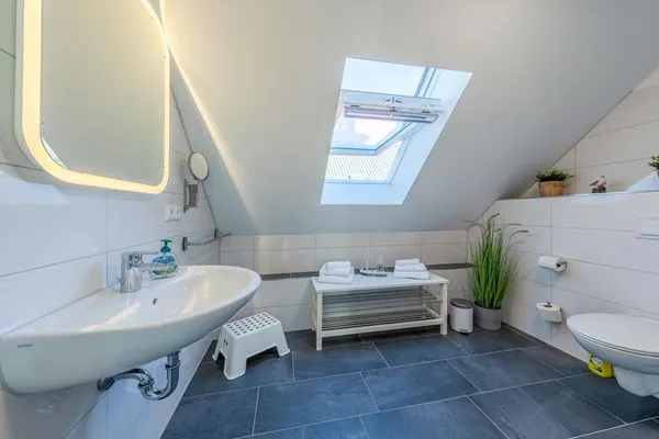 Ferienwohnung Merlin Ausguck Röbel/Müritz - Badezimmer  Merlin Ausguck