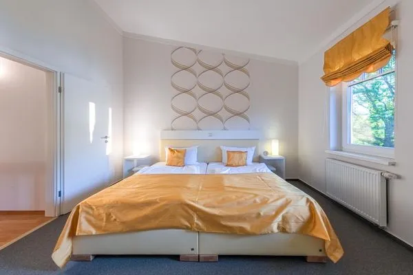 Ferienwohnung Fischadler Schlafzimmer mit Doppelbett  Fischadler