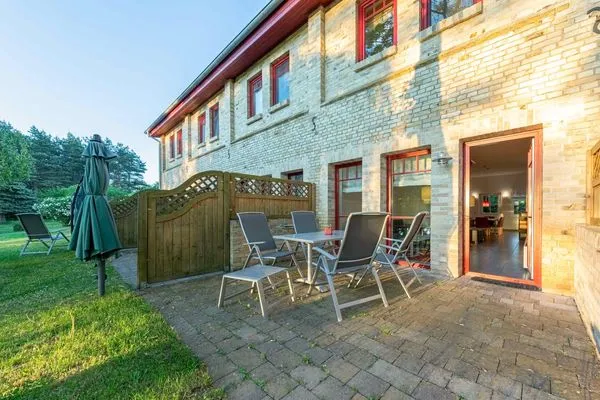 Ferienwohnung Haubentaucher Terasse in der Sonne  Haubentaucher