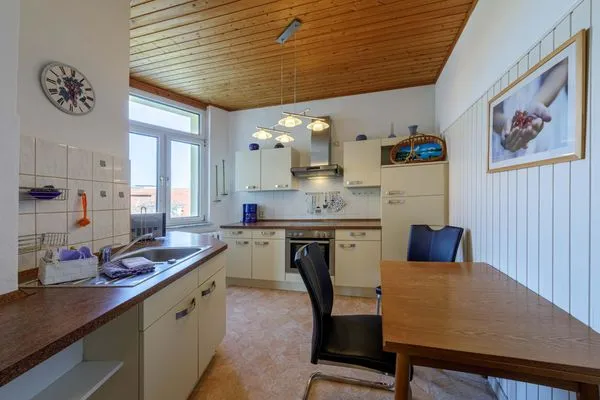 Ferienwohnung Oase am See Waren (Müritz) - Küche mit Essecke  Oase am See