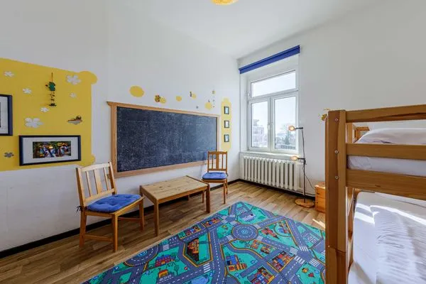 Ferienwohnung Oase am See Waren (Müritz) - Schlafzimmer mit Spielecke  Oase am See