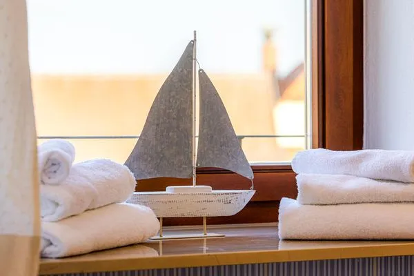 Ferienwohnung Hafenloge Waren (Müritz) - und immer wieder maritime Elemente  Hafenloge