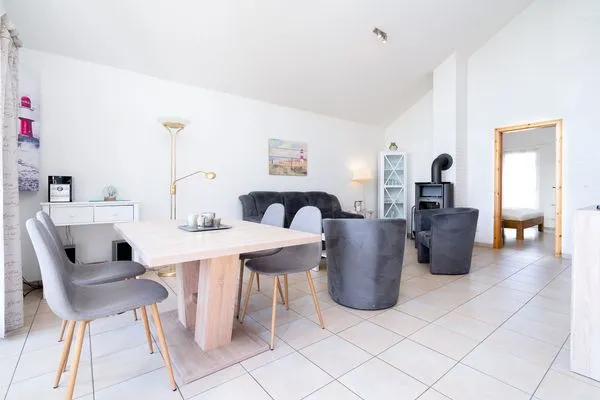 Wohnzimmer Strandpark Sierksdorf H060
