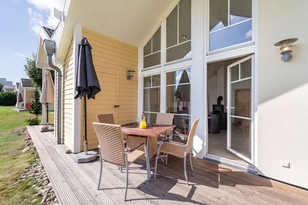 Terrasse Strandpark Sierksdorf H060