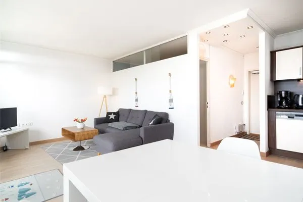 Wohnzimmer Panoramic App. A06-6