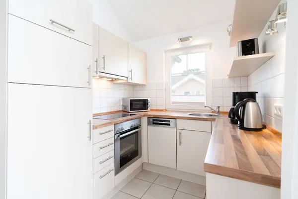 Küche / Küchenzeile Strandpark Sierksdorf H058