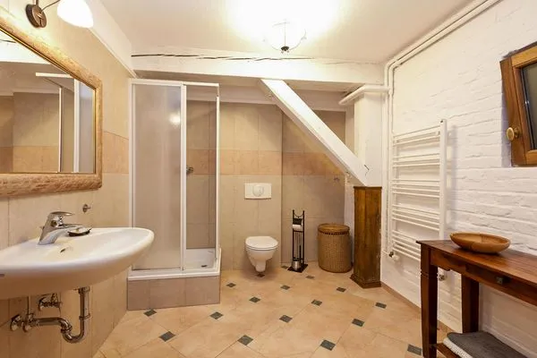 Ferienwohnung Gänseblume Waren (Müritz) - Badezimmer  Gänseblume