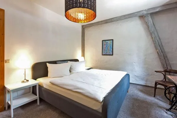 Ferienwohnung Blauregen Waren (Müritz) - Schlafzimmer  Blauregen