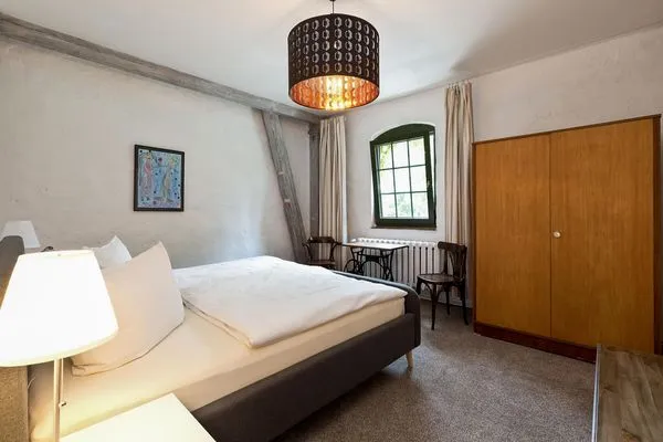 Ferienwohnung Blauregen Waren (Müritz) - Schlafzimmer  Blauregen