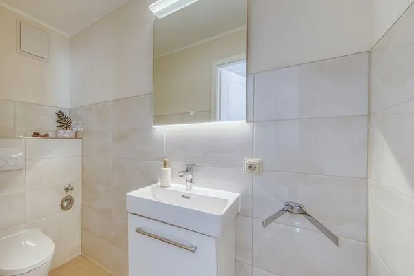 Ferienwohnung CityFlair Waren (Müritz) - Badezimmer  CityFlair