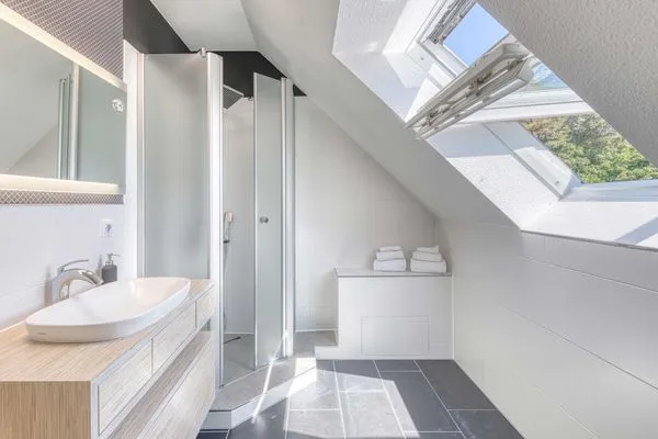 Ferienwohnung SeeSuite Waren (Müritz) - Badezimmer  SeeSuite