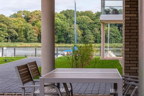 Ferienwohnung Inselpirat Malchow - Terrasse  Inselpirat