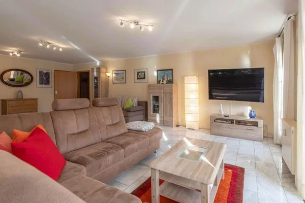 Ferienwohnung Yachthafenflair Waren (Müritz) - Wohnzimmer mit Charme  Yachthafenflair