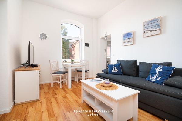  Kleines Glück Laboe - Wohnzimmer