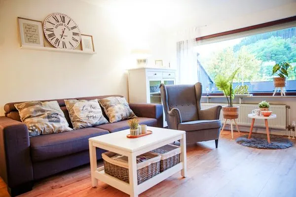 Wohnzimmer  Andinas Ferienwohnung - Natur pur - Wunderschöner Ausblick