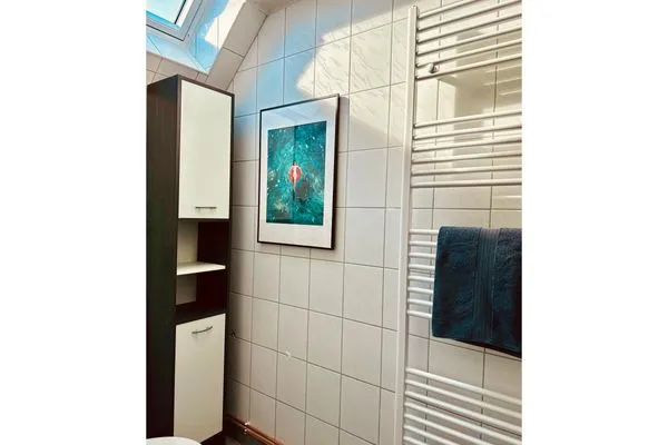 Badezimmer mit Dusche  Bahnhofstraße 10 - Wohnung 4