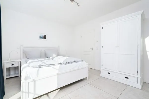   Land Idyll Warnsdorf - Ferienwohnung "Rot"