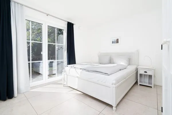   Land Idyll Warnsdorf - Ferienwohnung "Rot"