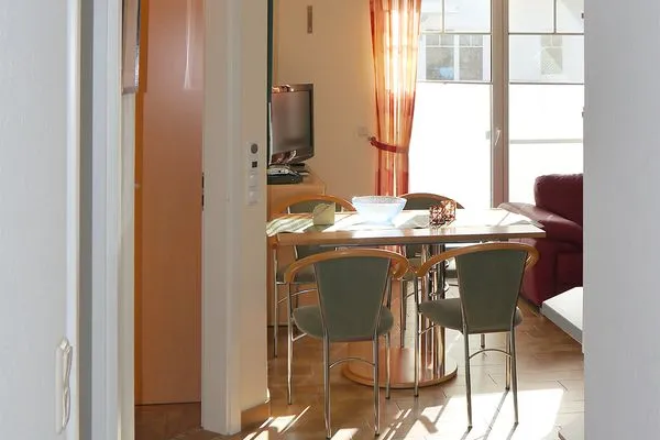  Haus am Brunnen Haus "Am Brunnen" Wo 3