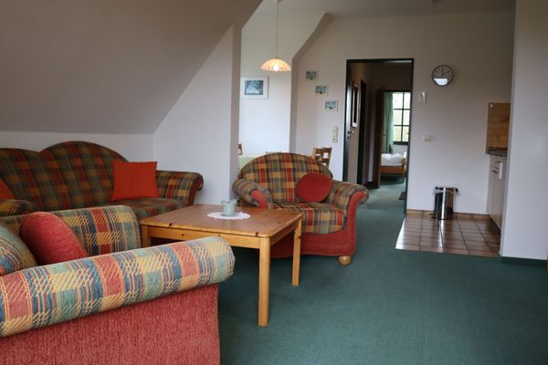  Ferienwohnung Kiebitz Werdum - Wohnzimmer