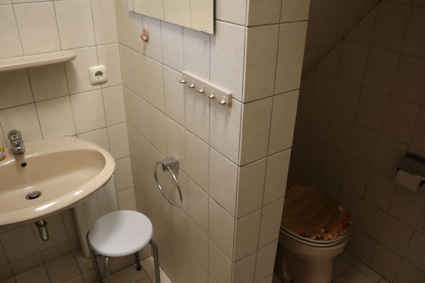  Ferienwohnung Kiebitz Werdum - Badezimmer