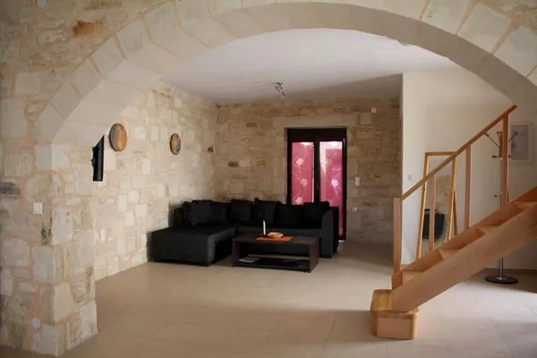 Living room  Daven-Analipsi