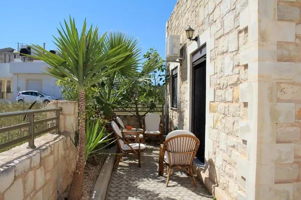 Terrace  Daven-Analipsi