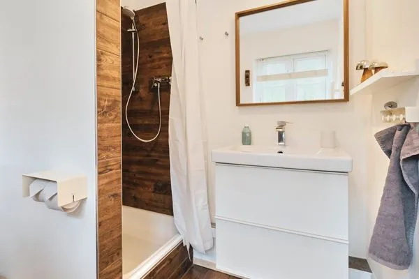 Badezimmer  Koje Zwei
