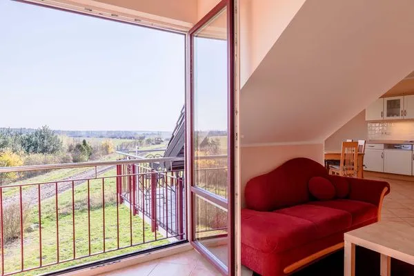 Ferienwohnung Storchenflug Göhren-Lebbin - Ausblick aus dem Wohnzimmer  Storchenflug