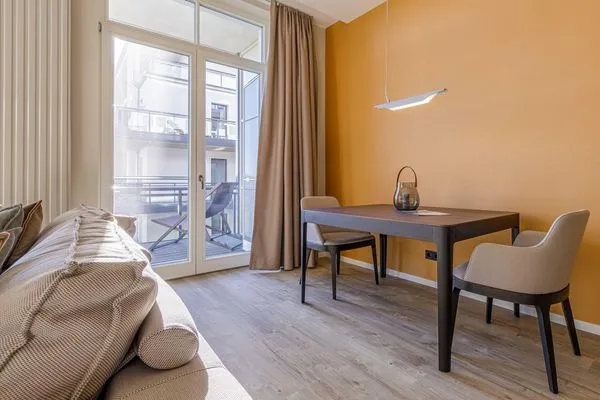 Ferienwohnung Seeschwalbe Ostseebad Wustrow mit separaten Esstisch  Seeschwalbe