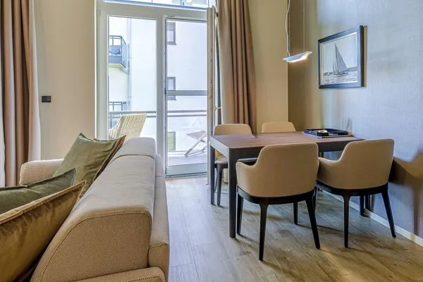 Ferienwohnung Ostseemöwe Ostseebad Wustrow mit separaten Esstisch  Ostseemöwe