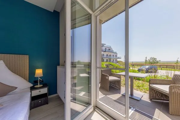 Ferienwohnung Sonnenblume Ostseebad Wustrow Schlafzimmer mit Meerblick  Sonnenblume