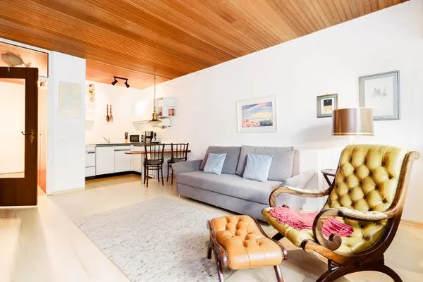 Wohnzimmer  Sonnige Ferienwohnung im Kapitäns-Stil