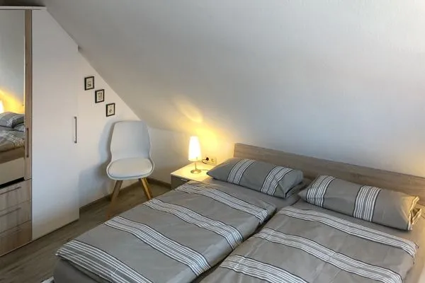   Am Wiesengrund Haushälfte 13