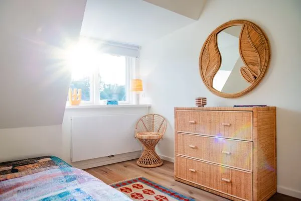 Schlafzimmer  Gegen den Wind