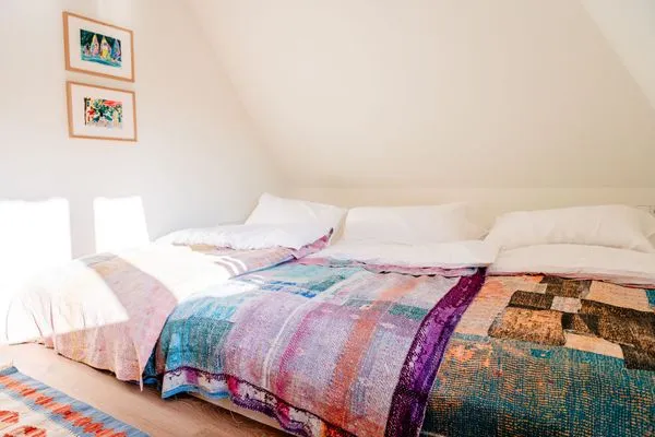 Bett  Gegen den Wind