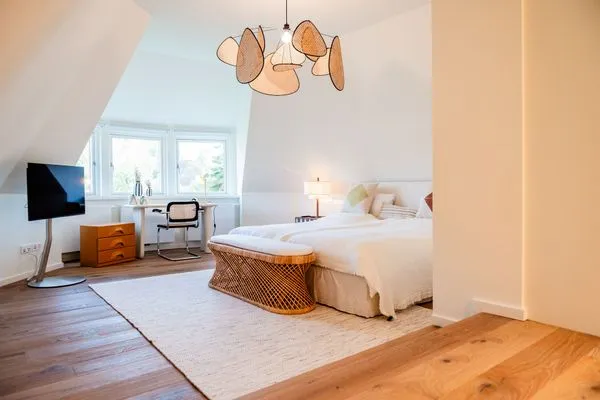 Schlafzimmer  Gegen den Wind