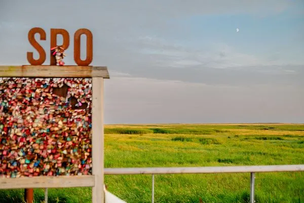 Landschaft  Gegen den Wind